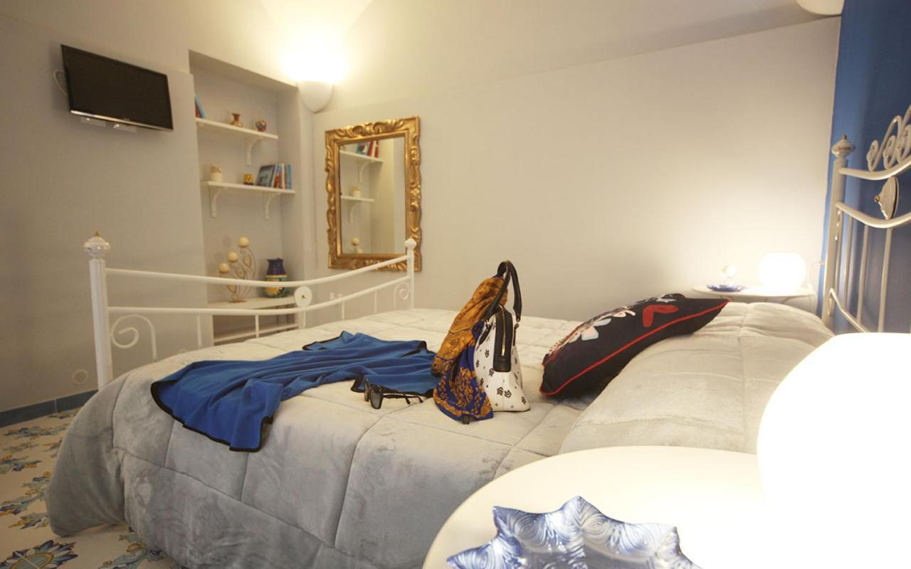 Domus Vilu Bed & Breakfast Nocera Superiore Екстериор снимка
