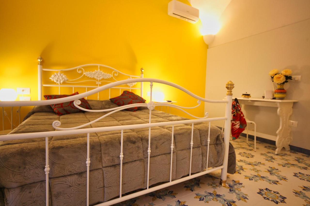 Domus Vilu Bed & Breakfast Nocera Superiore Екстериор снимка