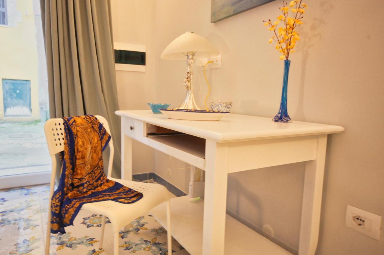 Domus Vilu Bed & Breakfast Nocera Superiore Екстериор снимка