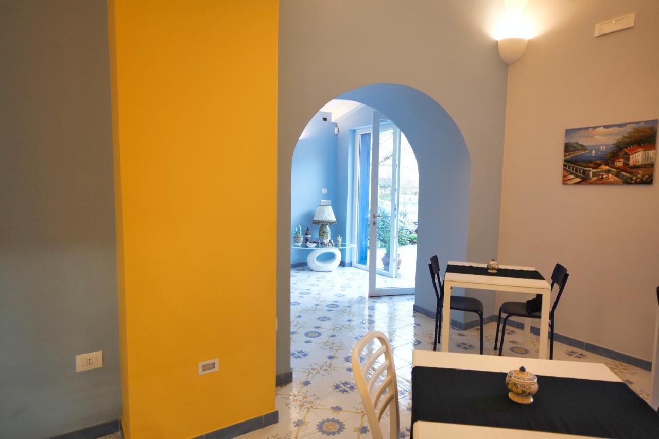 Domus Vilu Bed & Breakfast Nocera Superiore Екстериор снимка