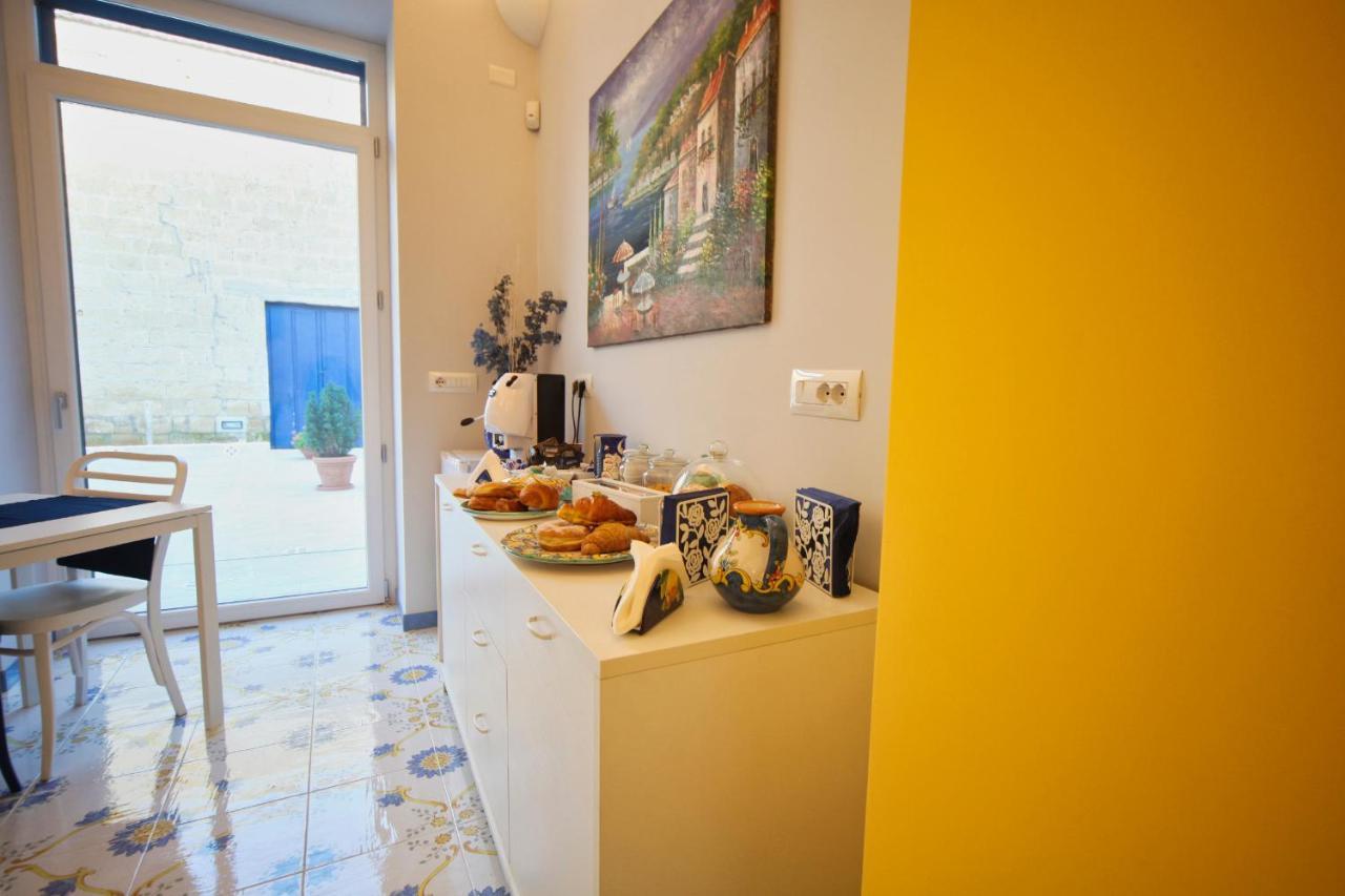 Domus Vilu Bed & Breakfast Nocera Superiore Екстериор снимка