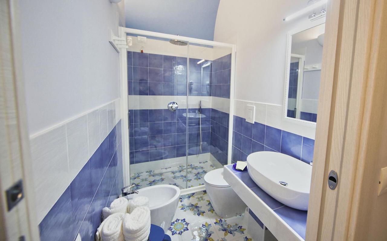 Domus Vilu Bed & Breakfast Nocera Superiore Екстериор снимка